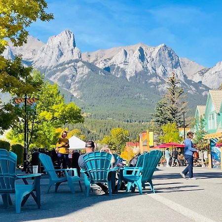 Unit #204 Cozy Mountain View 2Br In Canmore Downtown Bagian luar foto